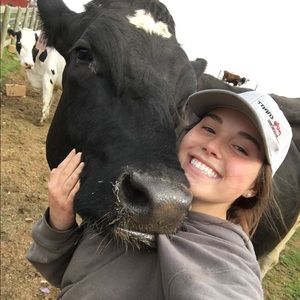 Meet your Posher, Helen